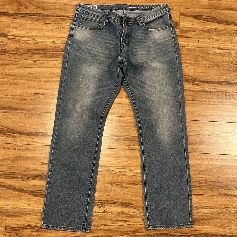 MBX Jeans Mens Size 36x32 Straight Leg Slim Fit Blue Medium Wash Stretch Denim